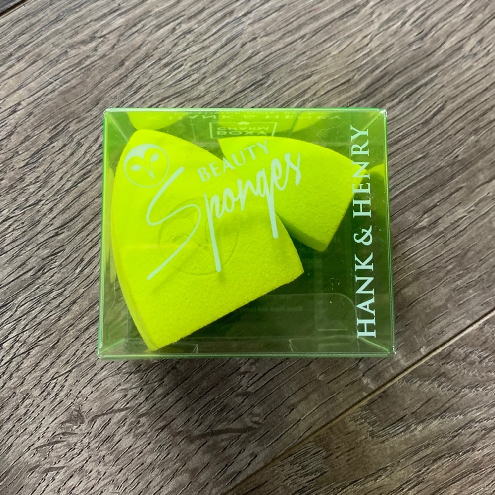 Hank and Henry beauty sponges